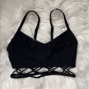 Lorna Jane detailed sports bra